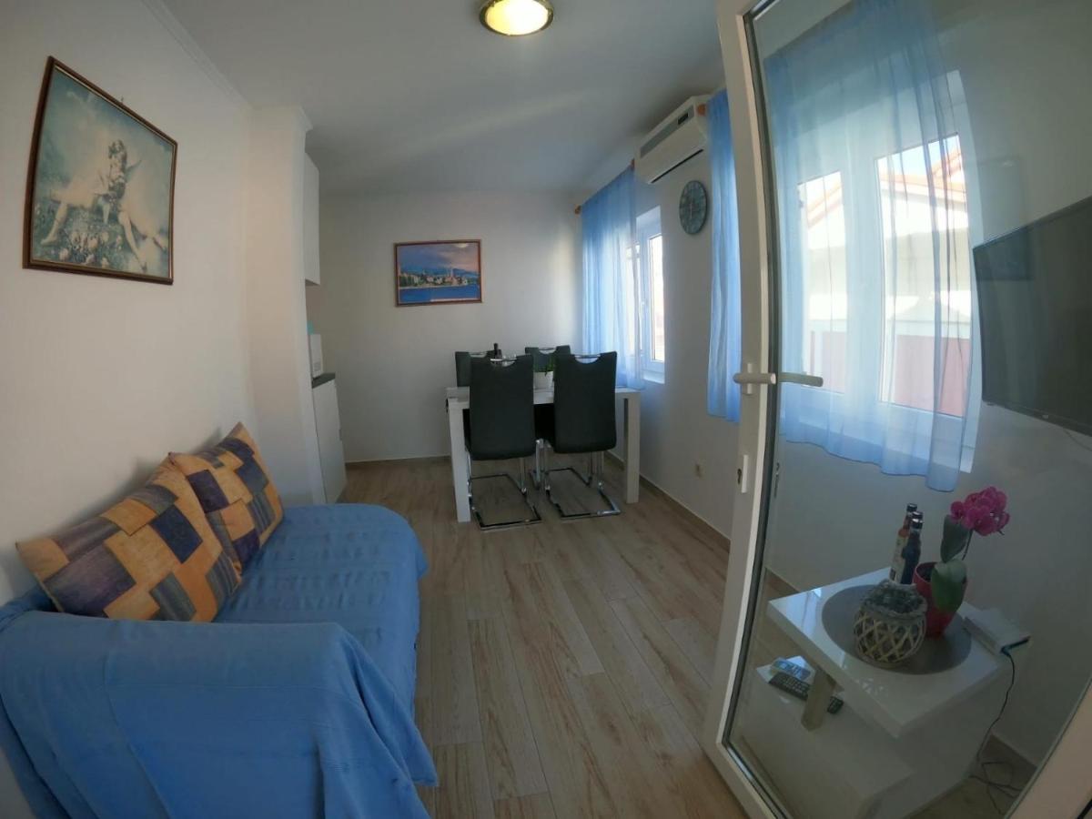 Apartments And Rooms By The Sea Palit, Rab - 5010 Eksteriør bilde